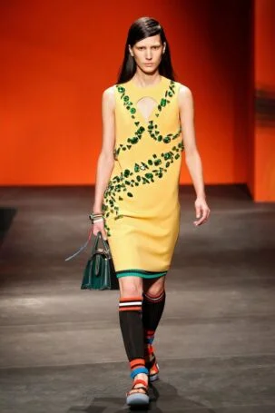12/40 | Prada Spring 2014 | Photo: NOWFASHION.com Prada Spring 2014 | Photo: NOWFASHION.com
