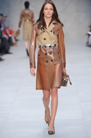 3/46 | Burberry Prorsum Fall 2013 | Photo: NOWFASHION.com Burberry Prorsum Fall 2013 | Photo: NOWFASHION.com