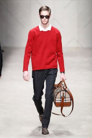 7/49 | Burberry Prorsum Fall 2013 Menswear | Photo: NOWFASHION.com Burberry Prorsum Fall 2013 Menswear | Photo: NOWFASHION.com