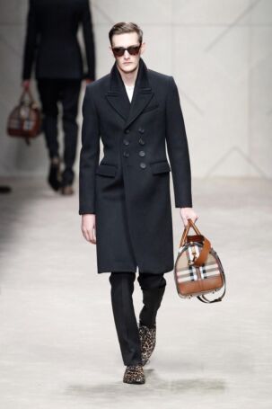 8/49 | Burberry Prorsum Fall 2013 Menswear | Photo: NOWFASHION.com Burberry Prorsum Fall 2013 Menswear | Photo: NOWFASHION.com