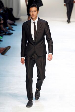 9/83 | Dolce&Gabbana Spring 2012 Menswear | Photo: NOWFASHION.com Dolce&Gabbana Spring 2012 Menswear | Photo: NOWFASHION.com
