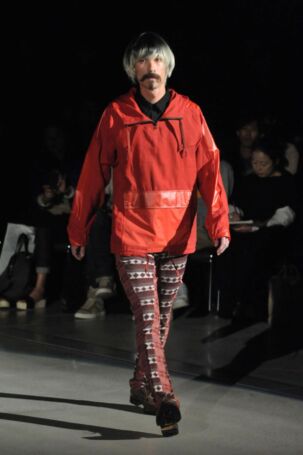 9/31 | yoshiokubo Spring 2012 | Courtesy of Japan Fashion Week Organization yoshiokubo Spring 2012 | Courtesy of Japan Fashion Week Organization