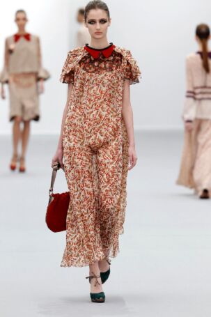 7/40 | Just Cavalli Fall 2011 | Photo: NOWFASHION.com Just Cavalli Fall 2011 | Photo: NOWFASHION.com