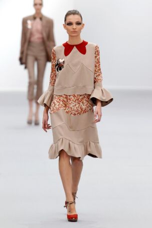 8/40 | Just Cavalli Fall 2011 | Photo: NOWFASHION.com Just Cavalli Fall 2011 | Photo: NOWFASHION.com