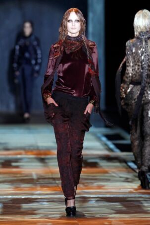 9/44 | Roberto Cavalli Fall 2011 | Photo: NOWFASHION.com Roberto Cavalli Fall 2011 | Photo: NOWFASHION.com