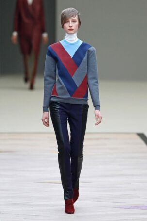 8/35 | Céline Fall 2011 | Photo: NOWFASHION.com Céline Fall 2011 | Photo: NOWFASHION.com