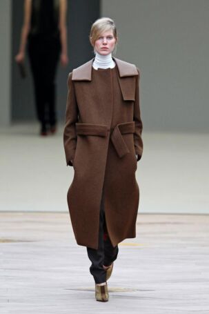 12/35 | Céline Fall 2011 | Photo: NOWFASHION.com Céline Fall 2011 | Photo: NOWFASHION.com