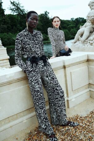 Ulla Johnson Resort 2026 | Photography by Julia Noni | Courtesy of Ulla Johnson Ulla Johnson Resort 2026 | Photography by Julia Noni | Courtesy of Ulla Johnson