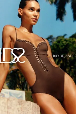 5/43 | Ludovic de Saint Sernin Spring 2026 Swimwear Campaign | Photo: Jorge Perez Ortiz | Courtesy of Ludovic de Saint Sernin Ludovic de Saint Sernin Spring 2026 Swimwear Campaign | Photo: Jorge Perez Ortiz | Courtesy of Ludovic de Saint Sernin