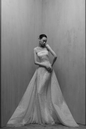 4/19 | Elie Saab Fall 2026 Bridal | Courtesy of Elie Saab Elie Saab Fall 2026 Bridal | Courtesy of Elie Saab