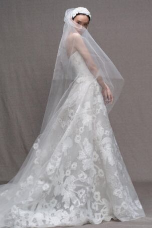 7/19 | Elie Saab Fall 2026 Bridal | Courtesy of Elie Saab Elie Saab Fall 2026 Bridal | Courtesy of Elie Saab
