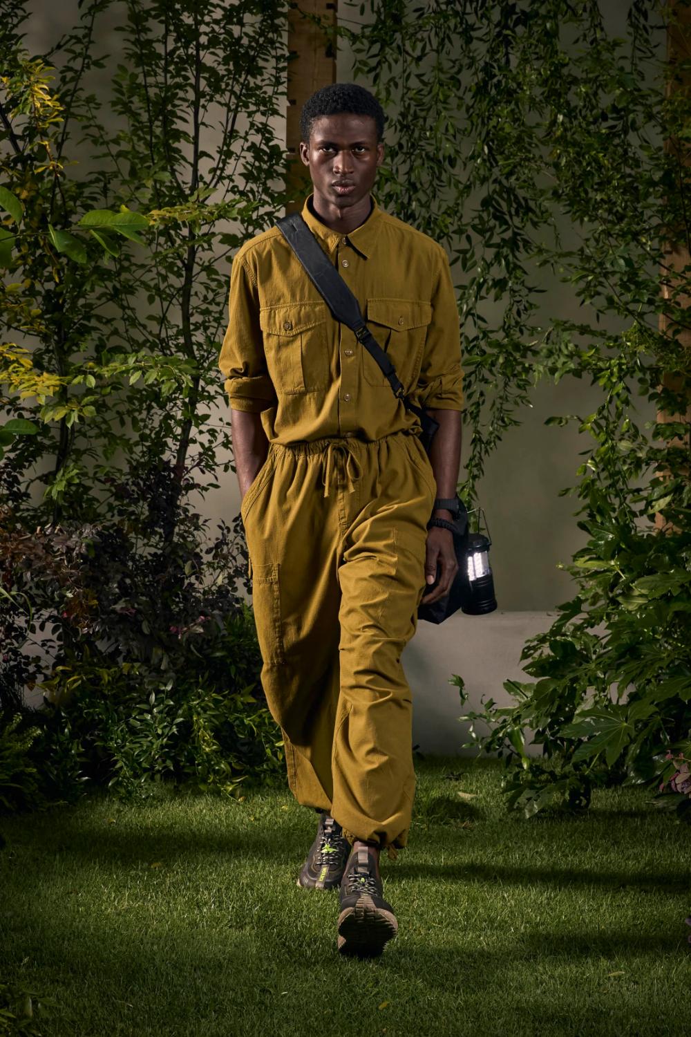 Fall 2025 Menswear Trend Forecast - Handbags - Woolrich Black Label Spring 2025 Menswear