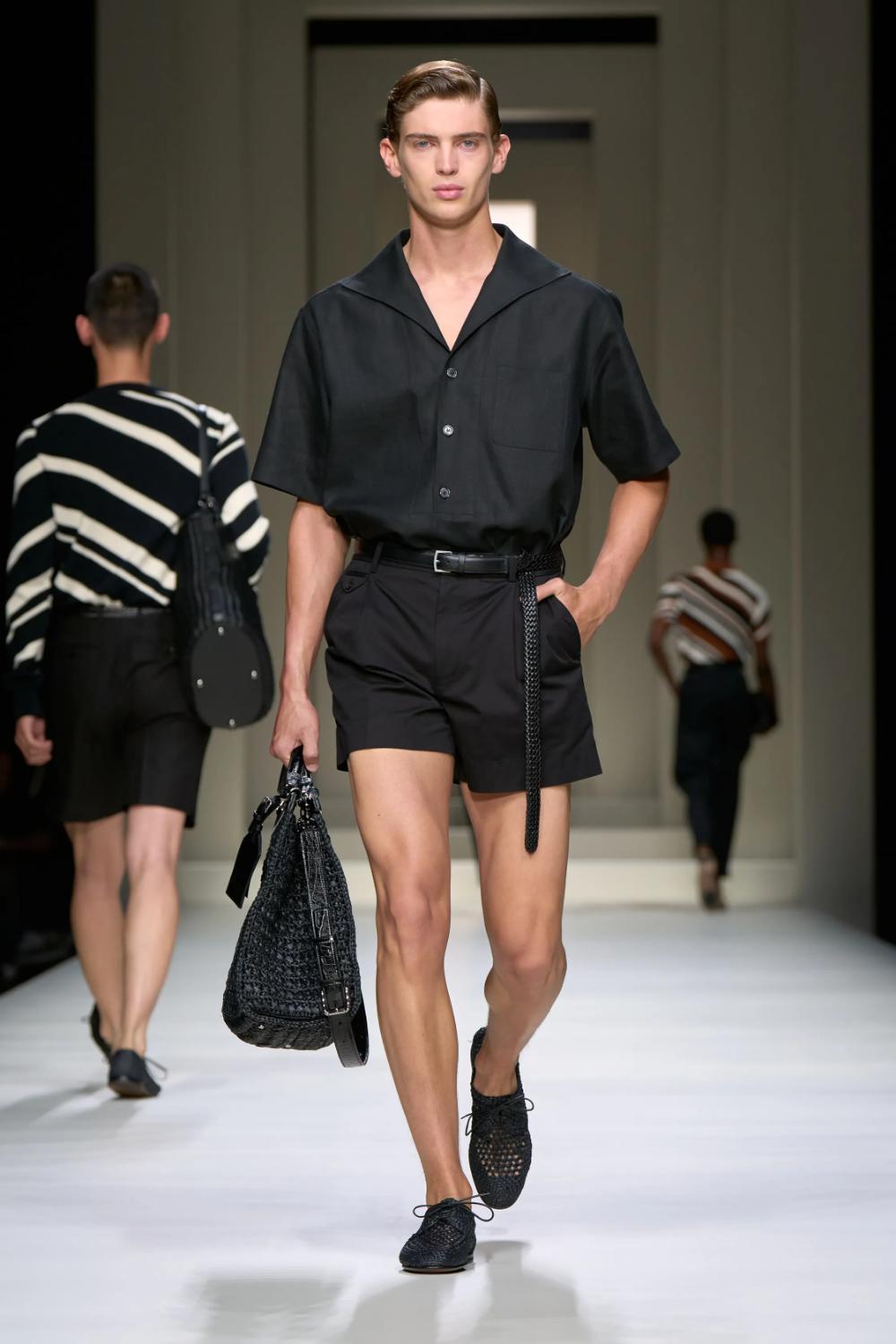Fall 2025 Menswear Trend Forecast - Handbags - Dolce & Gabbana Spring 2025 Menswear