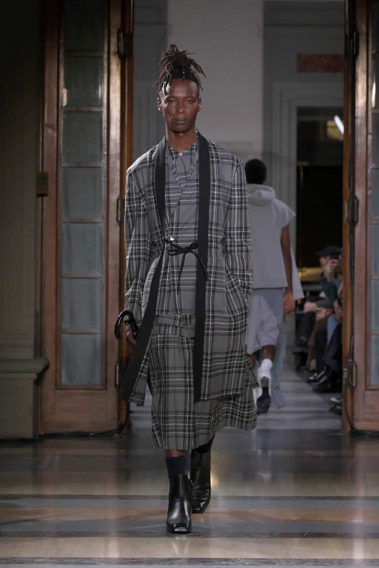 Setchu Fall 2025 Menswear Look 4; Photo: Setchu
