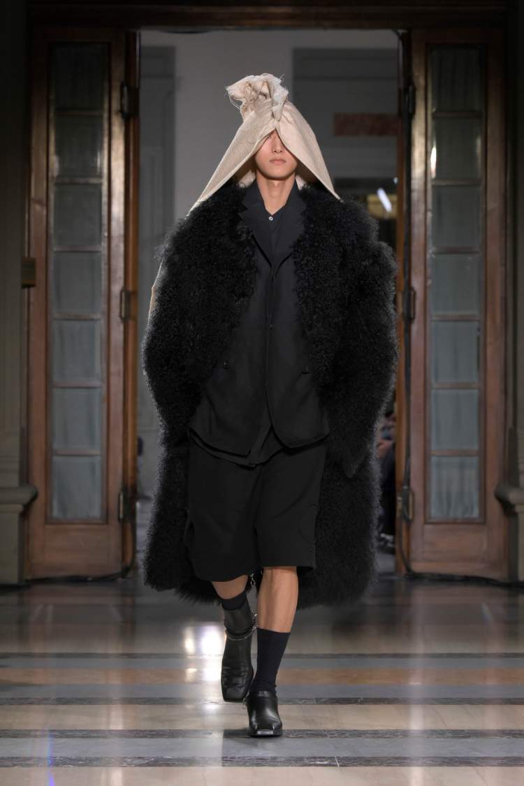 Setchu Fall 2025 Menswear Look 37; Photo: Setchu