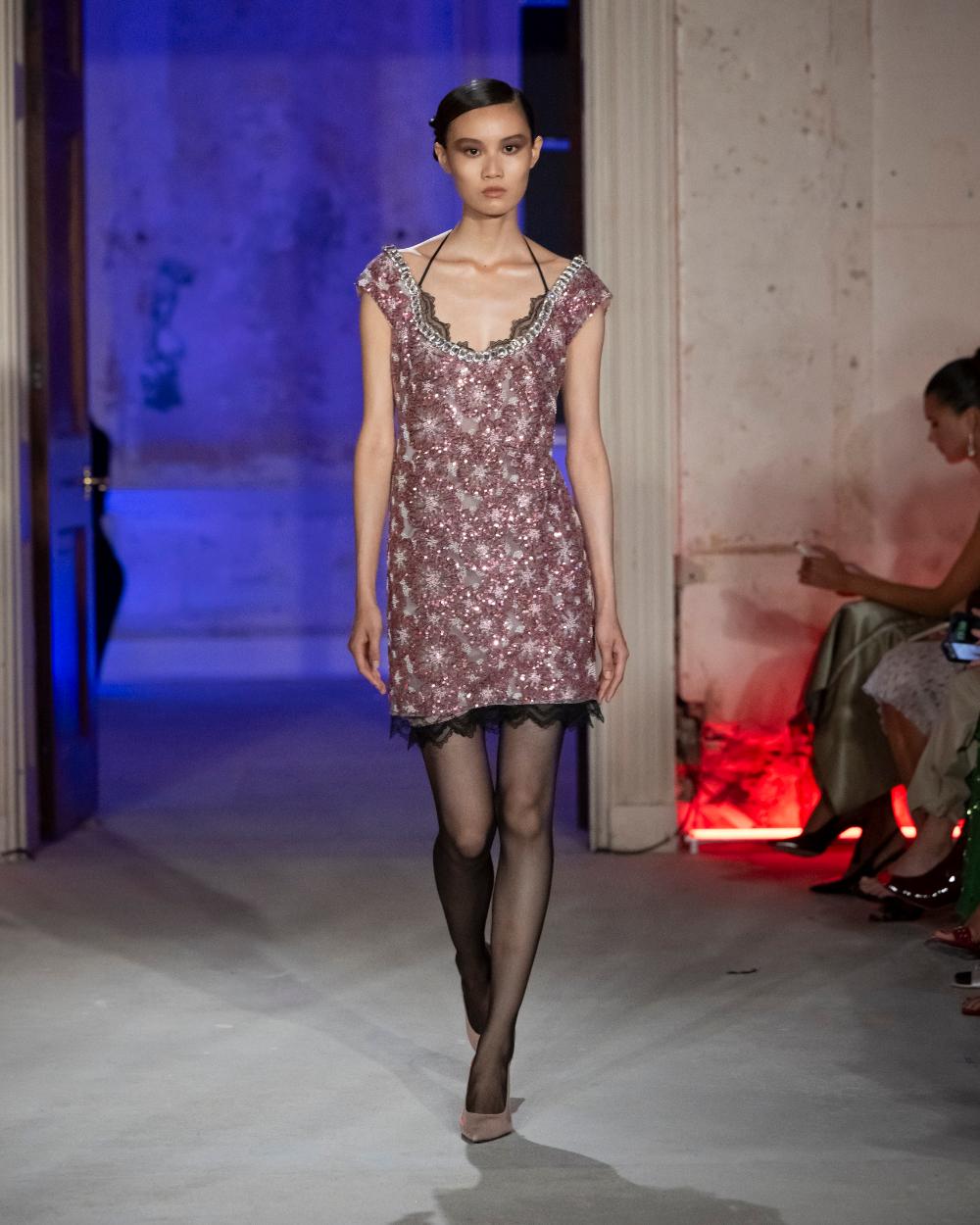 Huishan Zhang Spring 2025 Look 9; Photo: Courtesy of Huishan Zhang