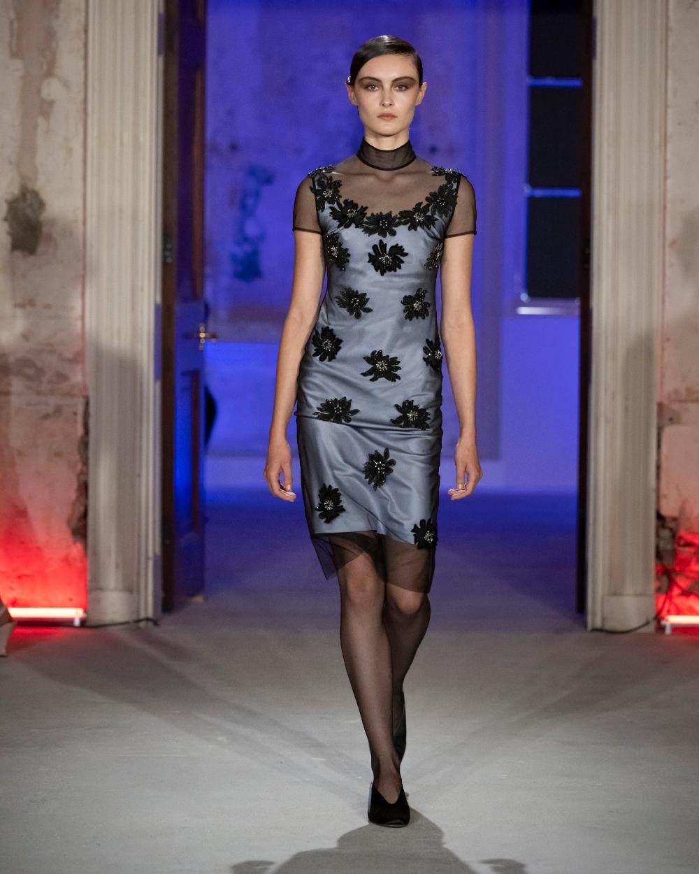 Huishan Zhang Spring 2025 Look 22; Photo: Courtesy of Huishan Zhang