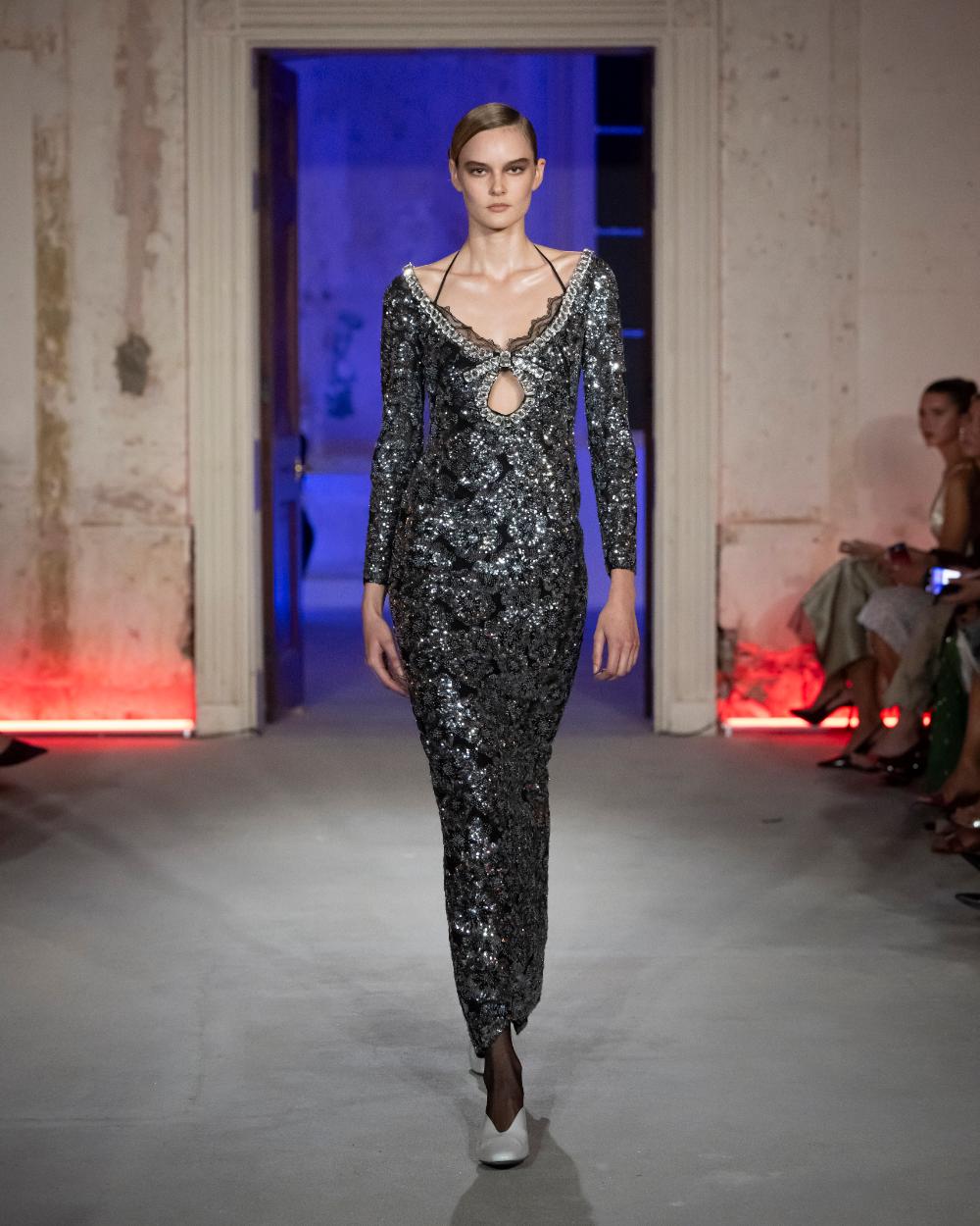 Huishan Zhang Spring 2025 Look 26; Photo: Courtesy of Huishan Zhang
