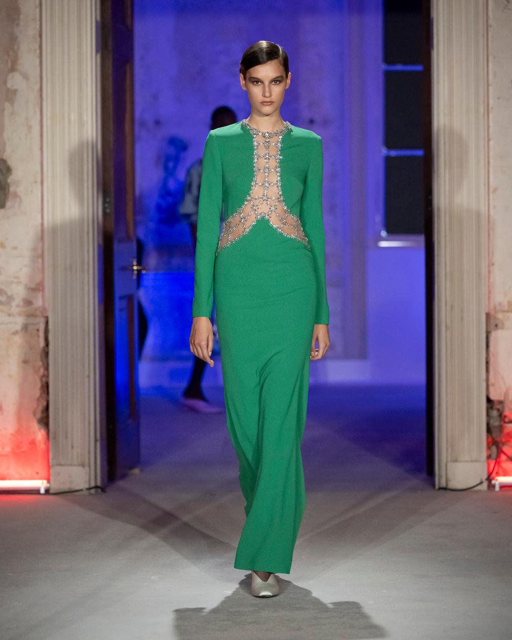 Huishan Zhang Spring 2025 Look 30; Photo: Courtesy of Huishan Zhang