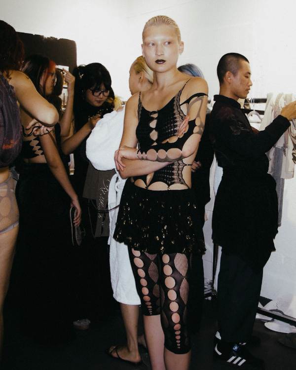 RUIbuilt Spring 2025 Backstage Look 28; Photo: Courtesy of RUIbuilt