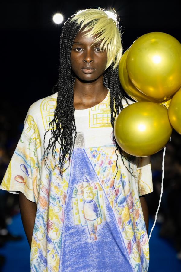 SHINYAKOZUKA Spring 2025 Details Look 28; Photo: Courtesy of SHINYAKOZUKA