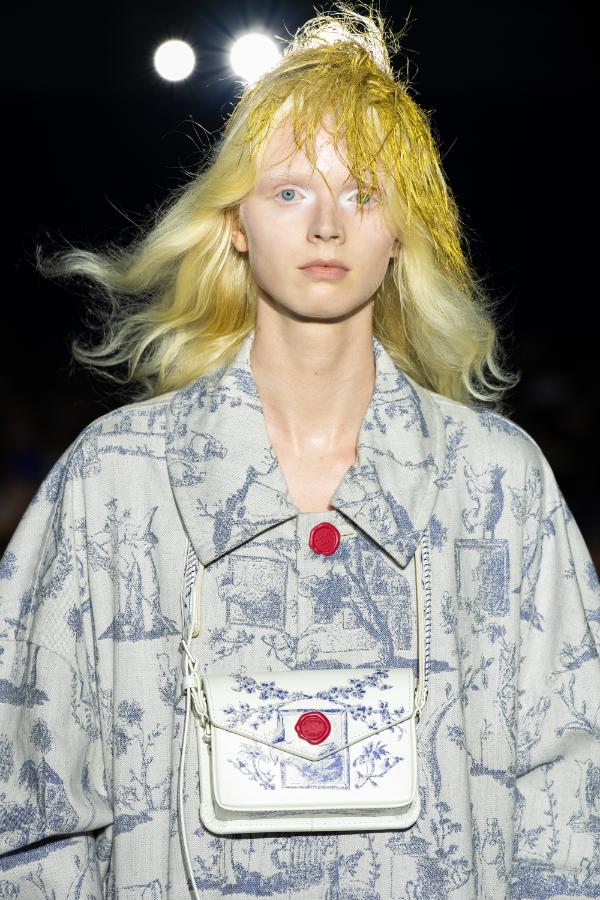 SHINYAKOZUKA Spring 2025 Details; Photo: Courtesy of SHINYAKOZUKA