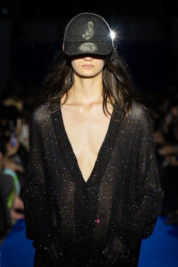 SHINYAKOZUKA Spring 2025 Details Look 58; Photo: Courtesy of SHINYAKOZUKA