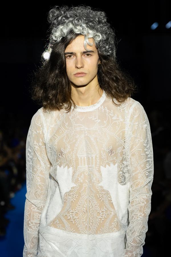 SHINYAKOZUKA Spring 2025 Details Look 64; Photo: Courtesy of SHINYAKOZUKA